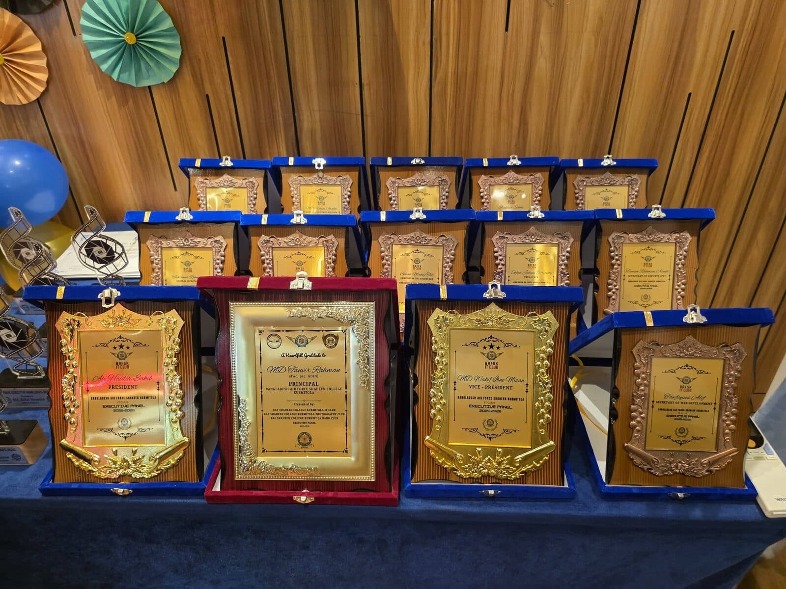 Trophies, e-sports and achievements